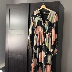 Beautiful tropical maxi dress